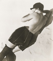 Jean-Moral.-Advertising-Diana-Slip-1930-leather